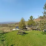 Сasa de vacaciones High Grove *