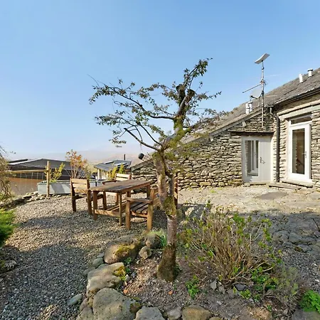 High Grove * Ambleside