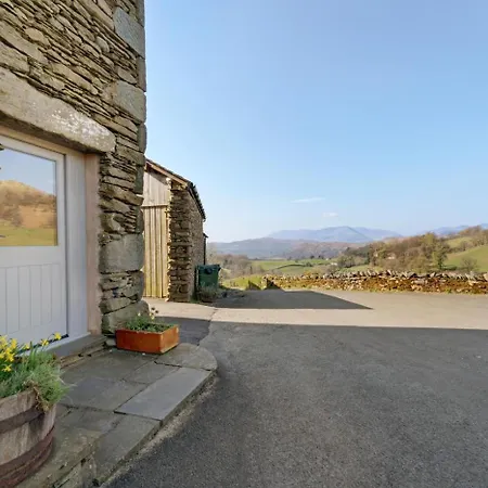 2 Bed In Ambleside Oc-Lr177 Ambleside